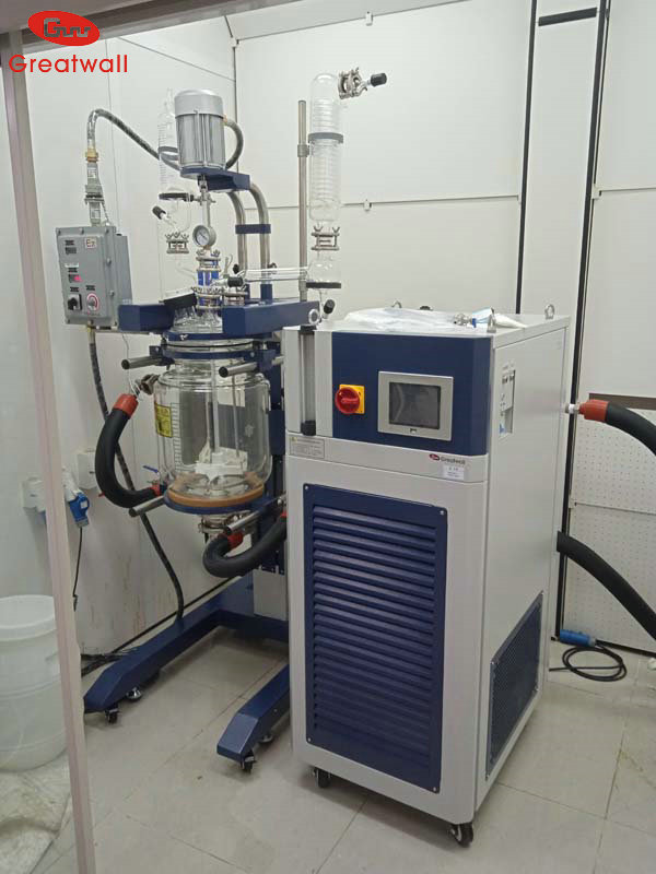 萃取制冷加熱循環(huán)控溫一體機(jī)