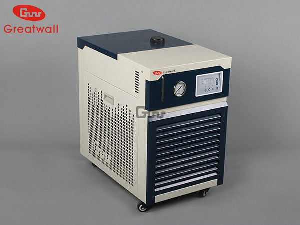低溫制冷循環(huán)器廠家