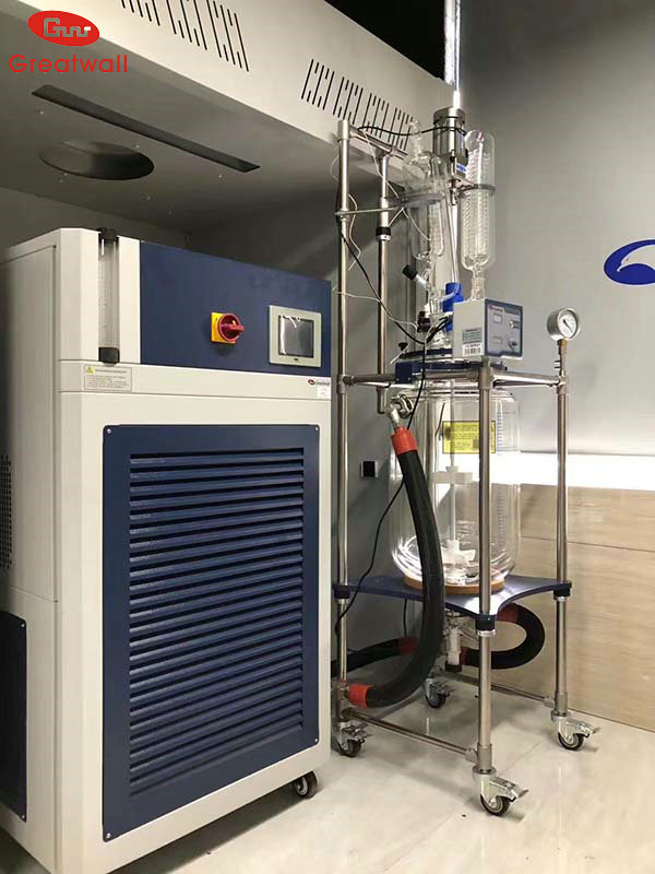 加熱制冷反應(yīng)釜控溫裝置