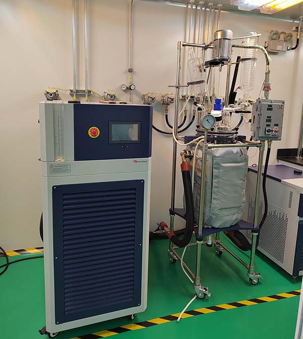 TCU溫度控制單元配套反應(yīng)釜安裝細(xì)則