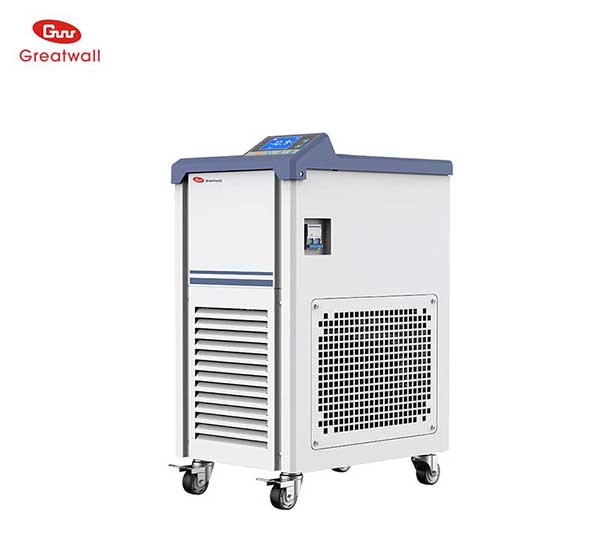 低溫冷卻液循環(huán)泵溫度降不下來怎么辦？